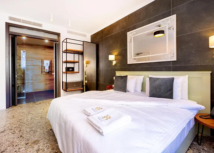 Battistini Boutique Living And Spa, Victoria, Gozo * ויקטוריה